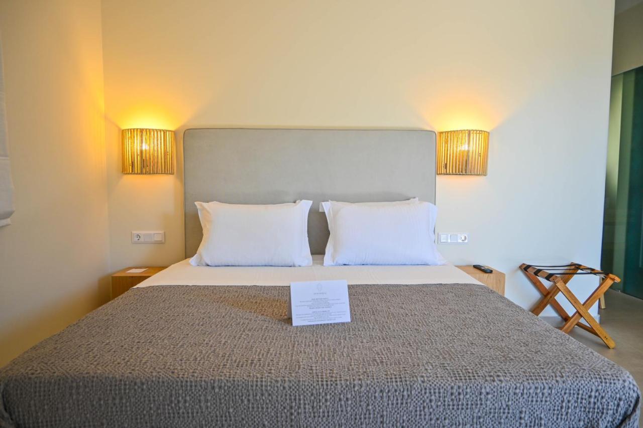 Schinoza Luxury Suites Schoinoussa Exteriör bild